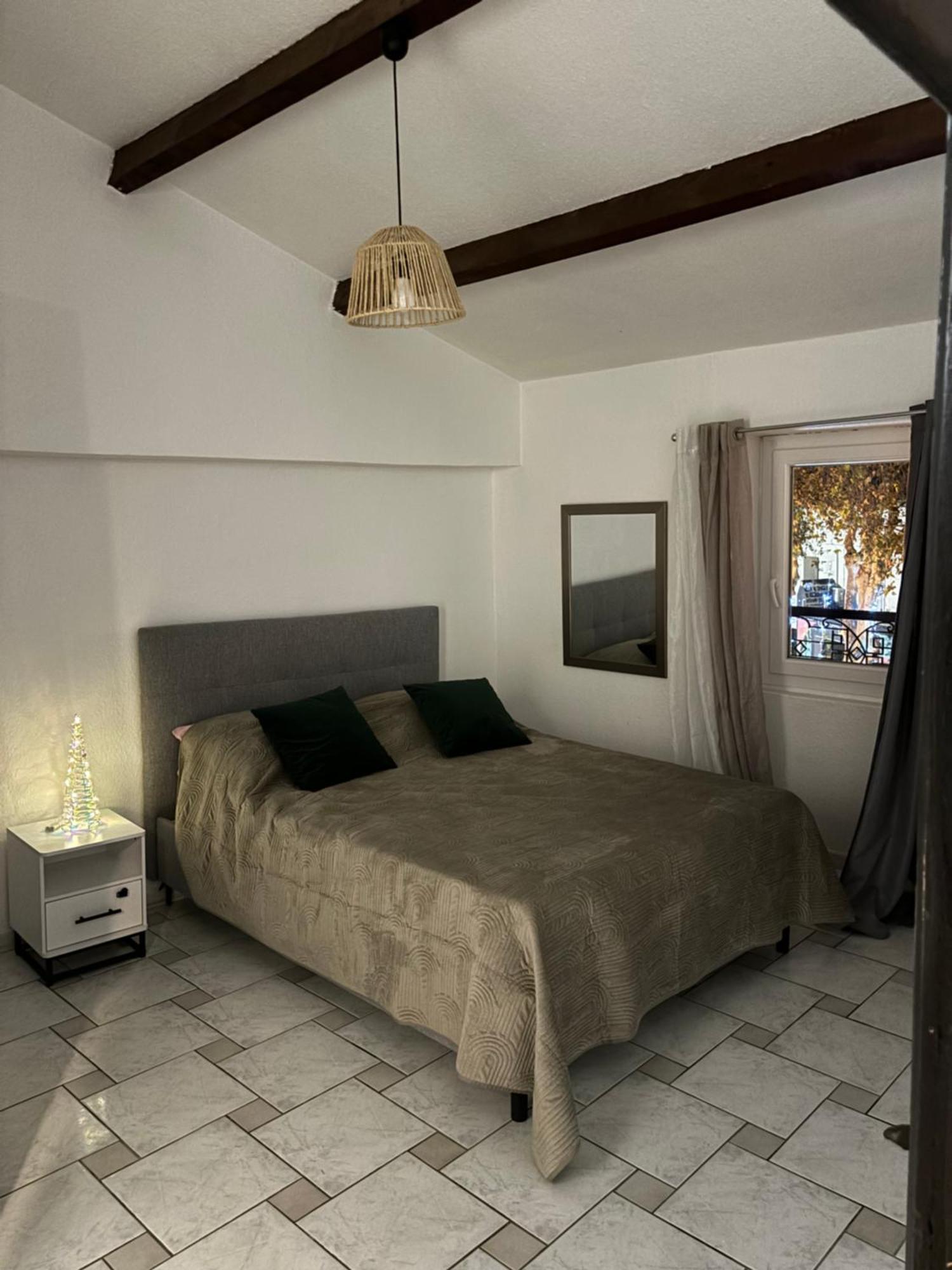 Appartement Hajar Tarascon Extérieur photo